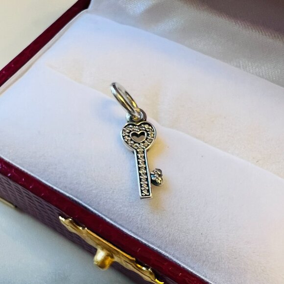 Pandora Symbol of Trust Key Dangle Charm in .925 Sterling Silver - Picture 6 of 8